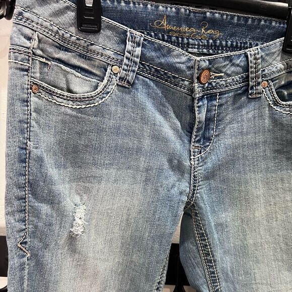 American Rag Boot Cut Jeans with Distressed Denim Size 9 - Picture 8 of 14